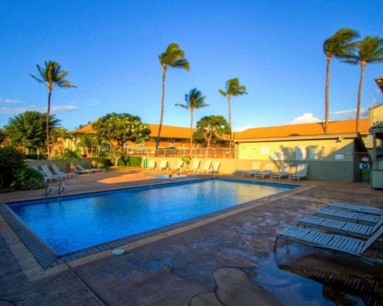 Apartment Kihei Bay Surf 130- Garden View Studio, Free Parking